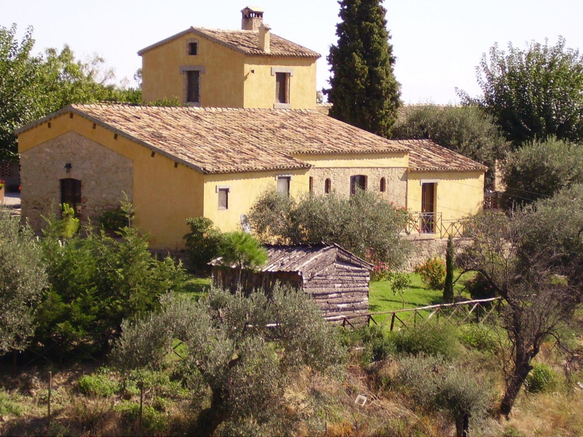Azienda Agrituristica Biologica Il Querceto Αγία Σεβερίνα Εξωτερικό φωτογραφία