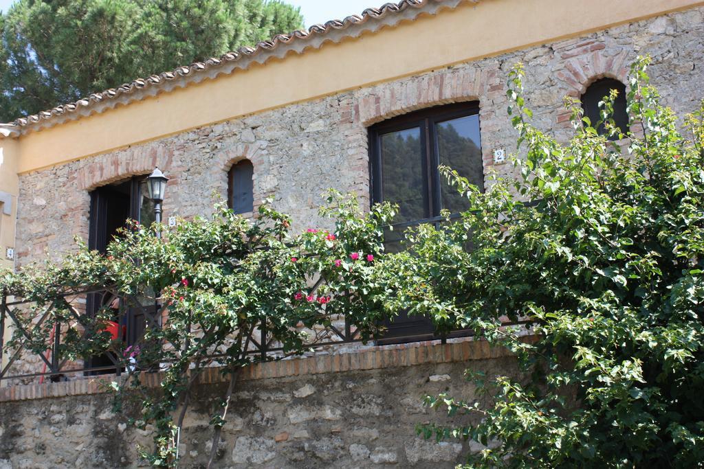 Azienda Agrituristica Biologica Il Querceto Αγία Σεβερίνα Εξωτερικό φωτογραφία